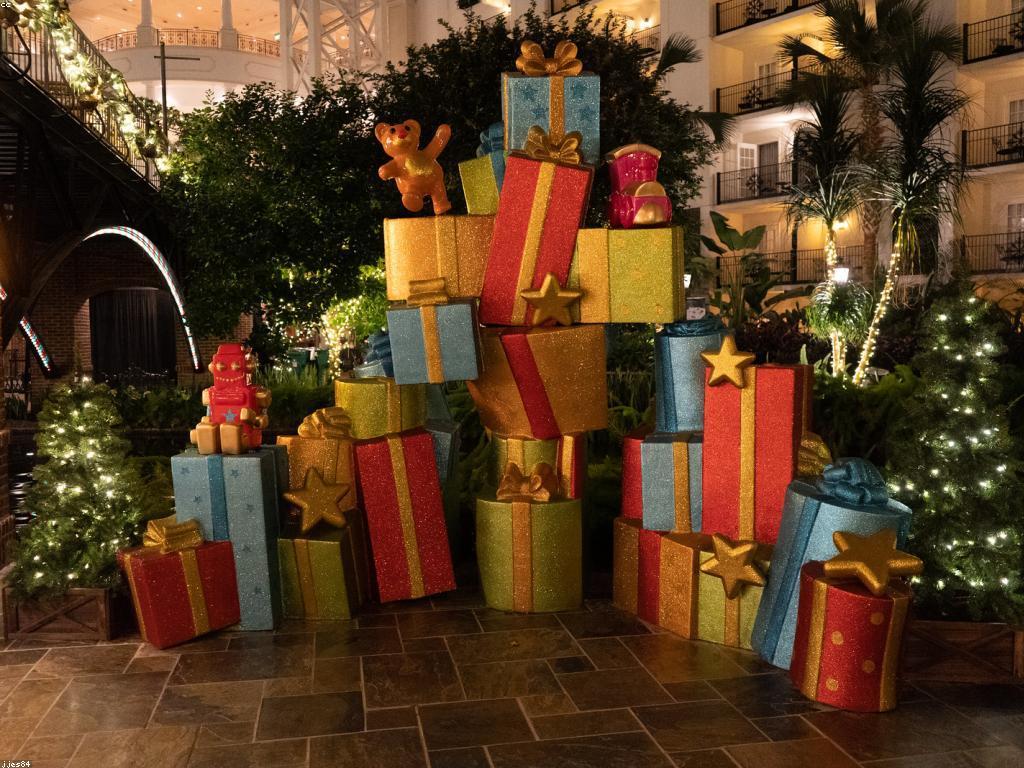 មាគ៌ានៃការទិញអំណោយសម្រាប់ពេលវេលាពិសេស